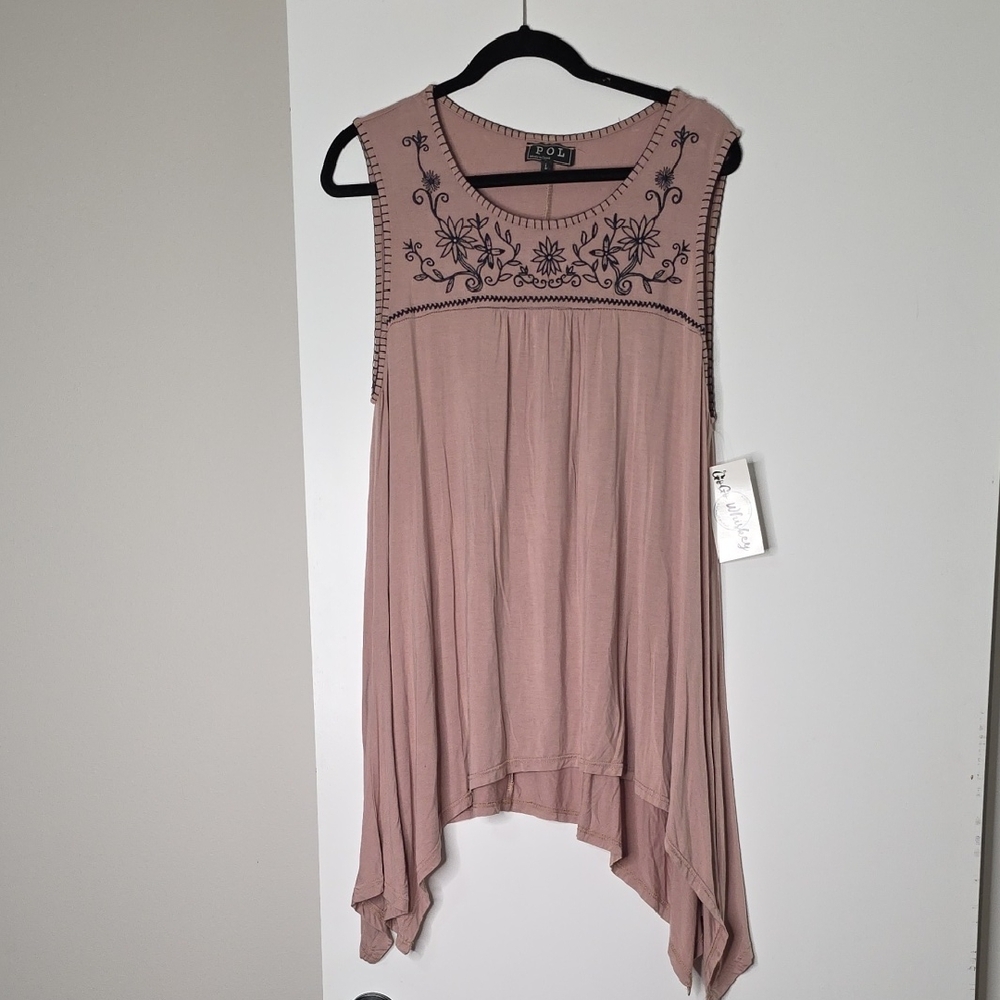 POL Dusty Rose Sleeveless Embroidered Sharkbite Tunic